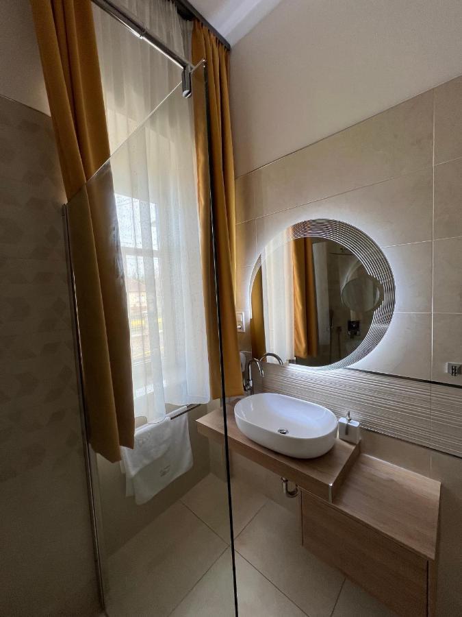 Kuria Vendeghaz Hotel Poroszlo Ngoại thất bức ảnh