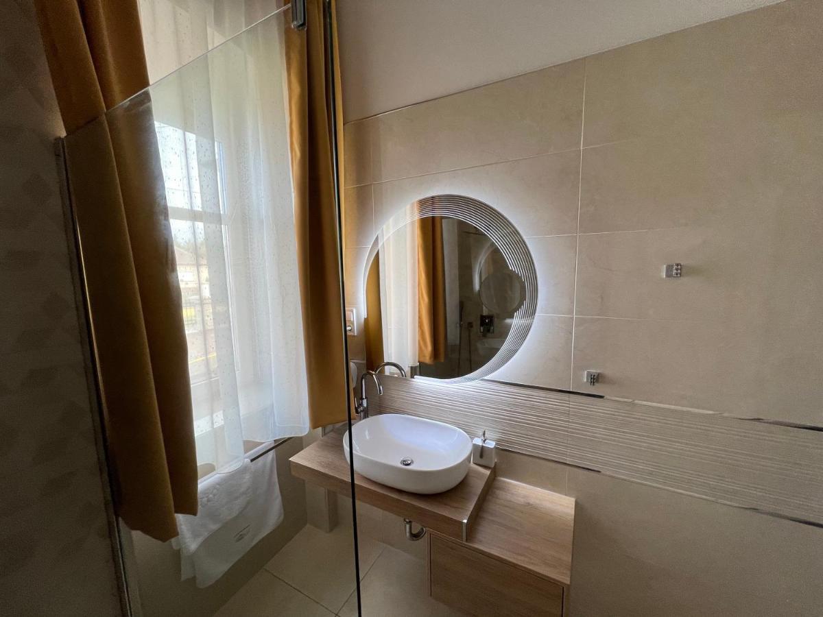 Kuria Vendeghaz Hotel Poroszlo Ngoại thất bức ảnh